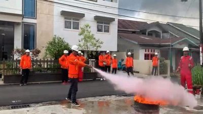 BPBD Kayong Utara Gandeng P3SM Kalbar Gelar Pelatihan Petugas Damkar Tipe D