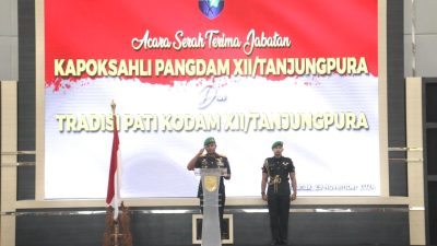 Pangdam Pimpin Acara Tradisi dan Sertijab Kapoksahli Pangdam XII/Tpr