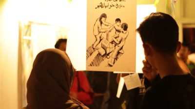 Melihat Pameran Poster Pop Meets di Pasar Purnama