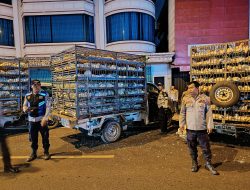 Bongkar Muat di Jalan, 15 Pickup Angkutan Ayam Ditilang