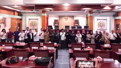 DPRD Tegaskan Perusahaan yang Tak Mau Ikuti Aturan Jangan Beroperasi di Pontianak
