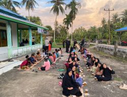 Pemuda Kampung Qur’an Desa Mengkalang Kenalkan Permainan Tradisional di Pesantren Ramadhan