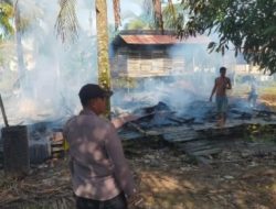 Rumah Kontrakan Tanpa Penghuni Terbakar di Kubu Raya
