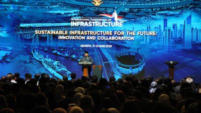 Menteri Nusron dan Wamen Ossy Hadiri Penutupan ICI 2025, Dapat Pesan dari Presiden untuk Sederhanakan Perizinan dan Pengadaan Lahan