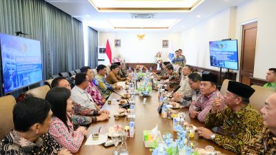 Rakor dengan Pemda, Menteri Nusron Bersama Kepala Daerah Se-Sulawesi Utara Sepakat Menjaga Ekosistem Tata Ruang