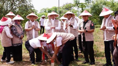 Di Momen Pencanangan GEMAPATAS 2025, Menteri Nusron Wahid Tegaskan Semua Masyarakat Wajib Pasang Patok