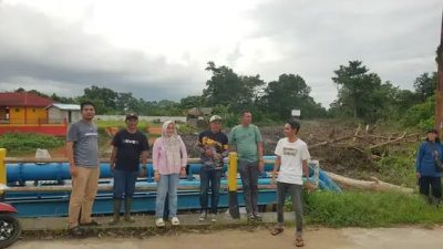 Warga Mengeluh Bau Tak Sedap dan Banjir di Sungai Singkawang, Niken Minta Pemprov Tak Tutup Mata
