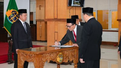 Lantik Pejabat Struktural, Menteri ATR/Kepala BPN: Layani Masyarakat dengan Hati, Bukan Transaksi