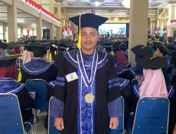 Holil, Sang Pejuang Jalan yang Menaklukkan Ilmu