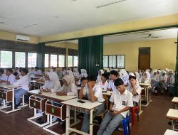 Hadir di SMKN 2 Pontianak, Prof. Zaenuddin Ungkap 3 Kunci Sukses Membangun Sikap Positif Pelajar