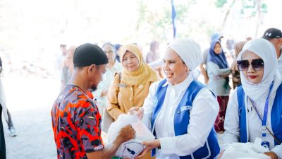 IWAPI Kubu Raya Hadirkan Kegiatan Tebus Sembako Murah, Fenty Noverita: Kami Ingin Membantu Masyarakat Memperoleh Kebutuhan Pokok Terjangkau
