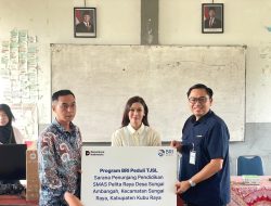 ‎BRI Pontianak Serahkan Bantuan ke SMAS Pelita Raya, Dukung Peningkatan Kualitas Pendidikan