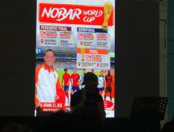 Nonton Bareng Piala Dunia Bersama Anggota Komisi VII DPR RI Bapak Haji Alifudin