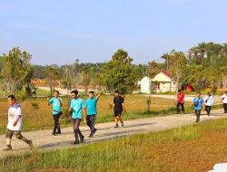 Jaga Kesehatan dan Tingkatkan Kebersamaan, Kantah Kabupaten Landak Laksanakan Olahraga Bersama