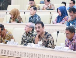 RDP dengan Komisi II DPR RI, Sekjen ATR/BPN Laporkan Capaian Implementasi Tujuh Layanan Prioritas