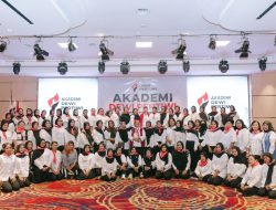 Ketua Umum Dewi Pertiwi Fenty Noverita Buka Dewi Akademi Batch II di Kalbar, Cetak Kader Penggerak Perempuan