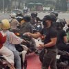 Aliansi Dayak Pengawal NKRI Bagikan Masker, Tegaskan Komitmen Bersinergi Tangani Karhutla