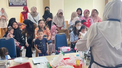 Cegah Stunting, Jurusan Gizi Poltekkes Kemenkes Pontianak Ajarkan Warga Sungai Raya Bikin Mie dari Tulang Ikan dan Bayam